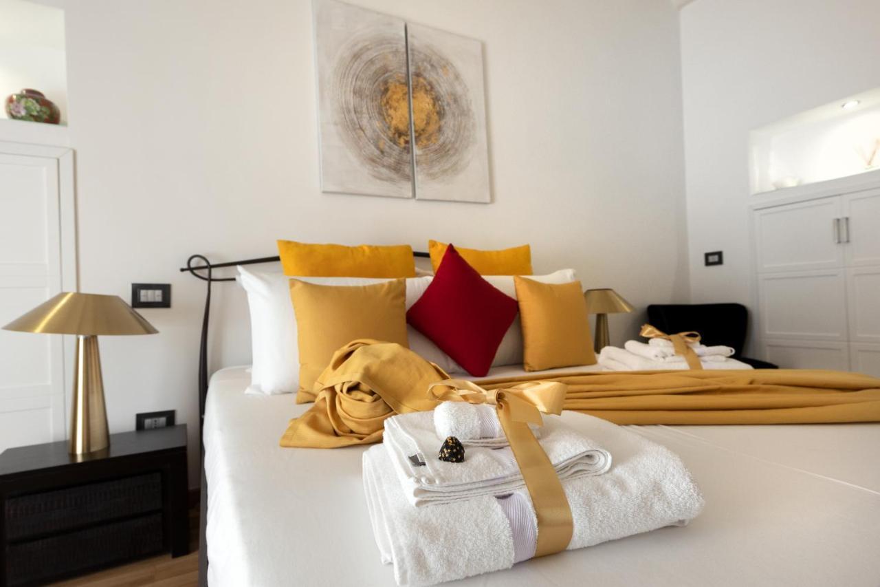 Barcaccia Luxury Suites Rome Exterior photo