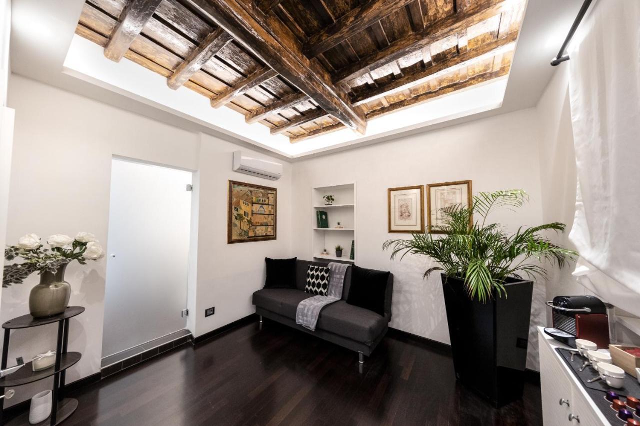 Barcaccia Luxury Suites Rome Exterior photo