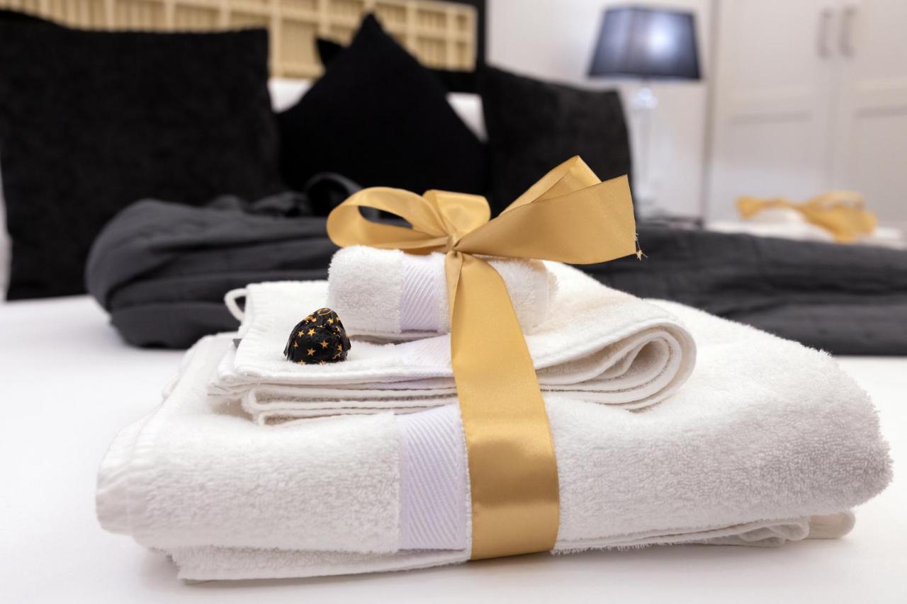 Barcaccia Luxury Suites Rome Exterior photo