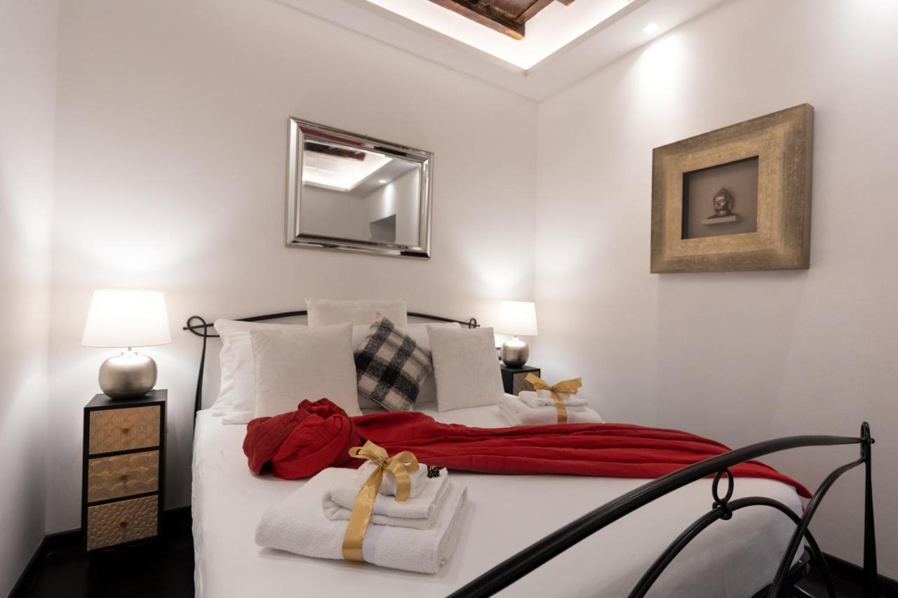 Barcaccia Luxury Suites Rome Exterior photo